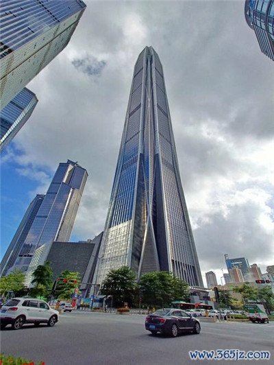 尽显魅力,展现自我 尽显魅力,展现自我